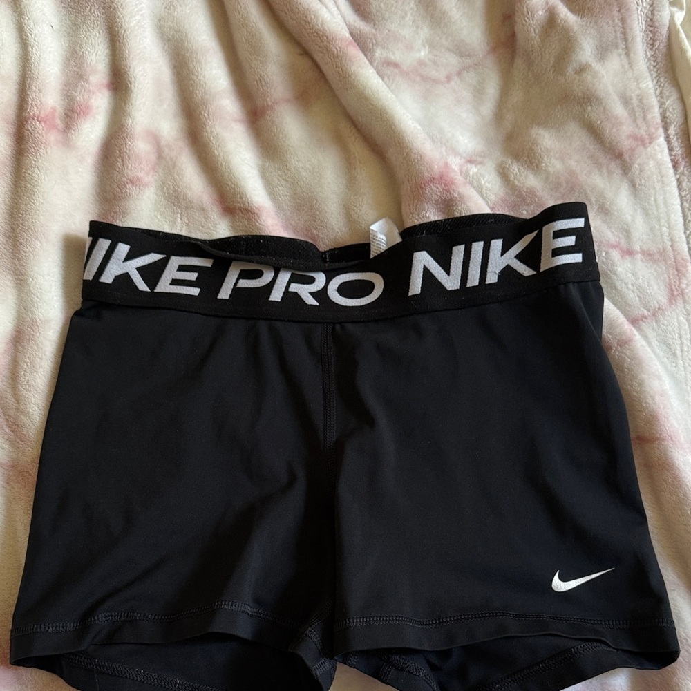 Nike Pro Women's Athletic Black Shorts
